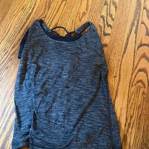 Lululemon gray tank top with attached sports bra size 4